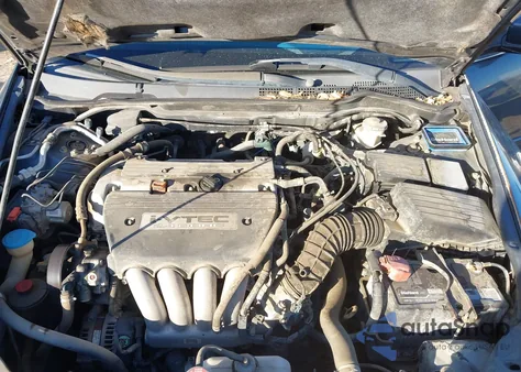 2005 Honda Accord 2.4 Lx z USA, uszkodzony, nr VIN 3HGCM56465G707861